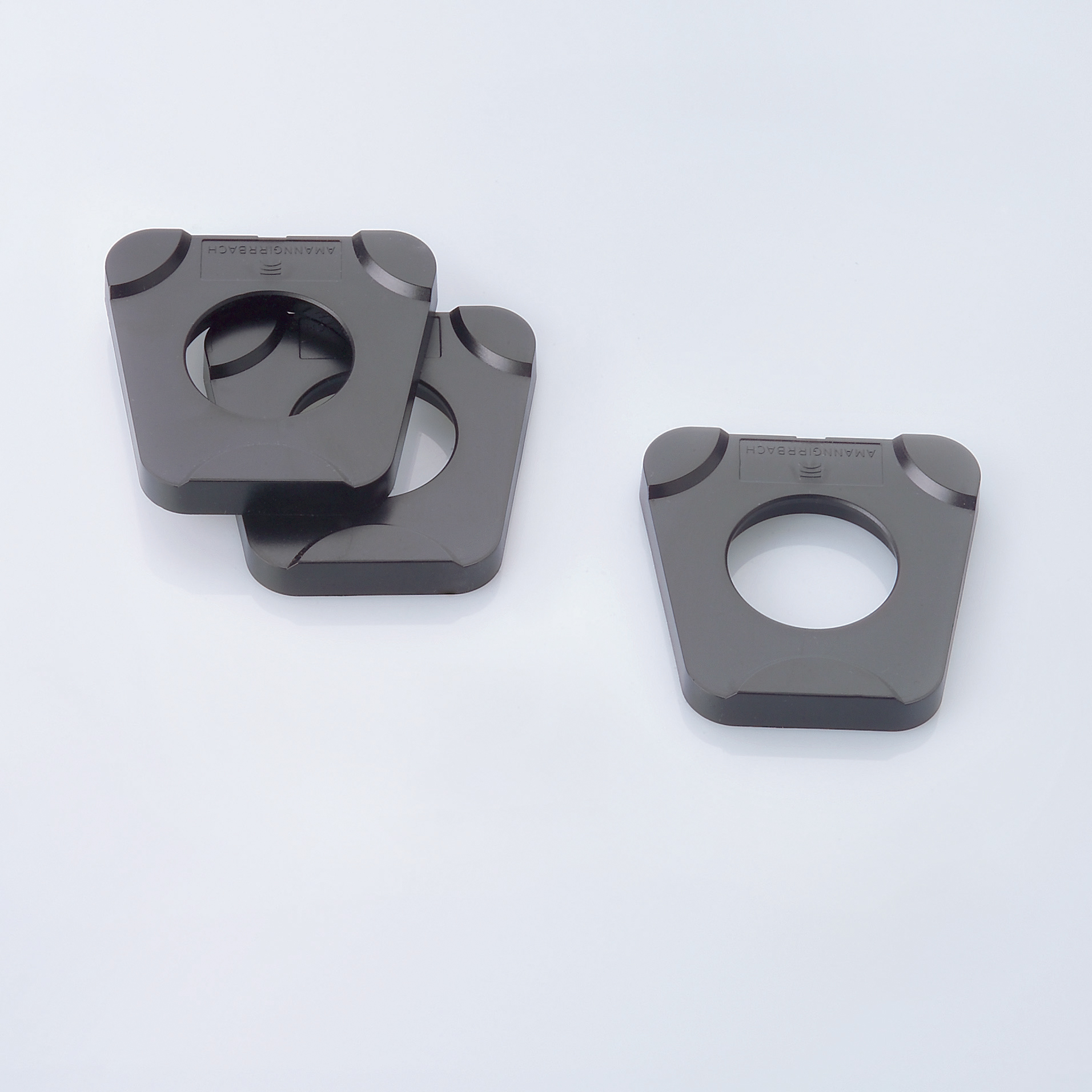 Пластины черные монтажные 216235