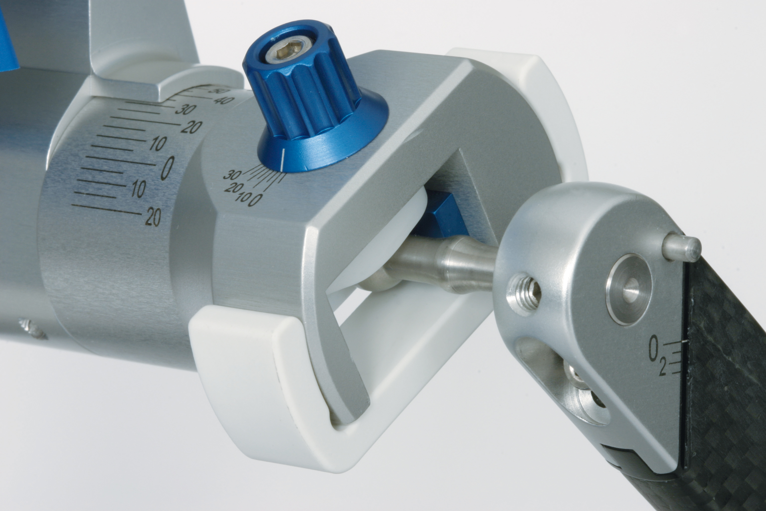 AG_Equipment_ArtexCP_03_100330