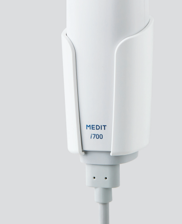 MEDIT i700 Brochure3_RUS_2021